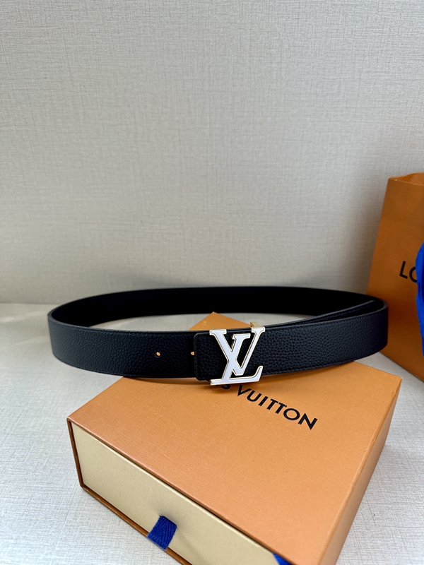 激安ルイヴィトンベルト素材ディテール